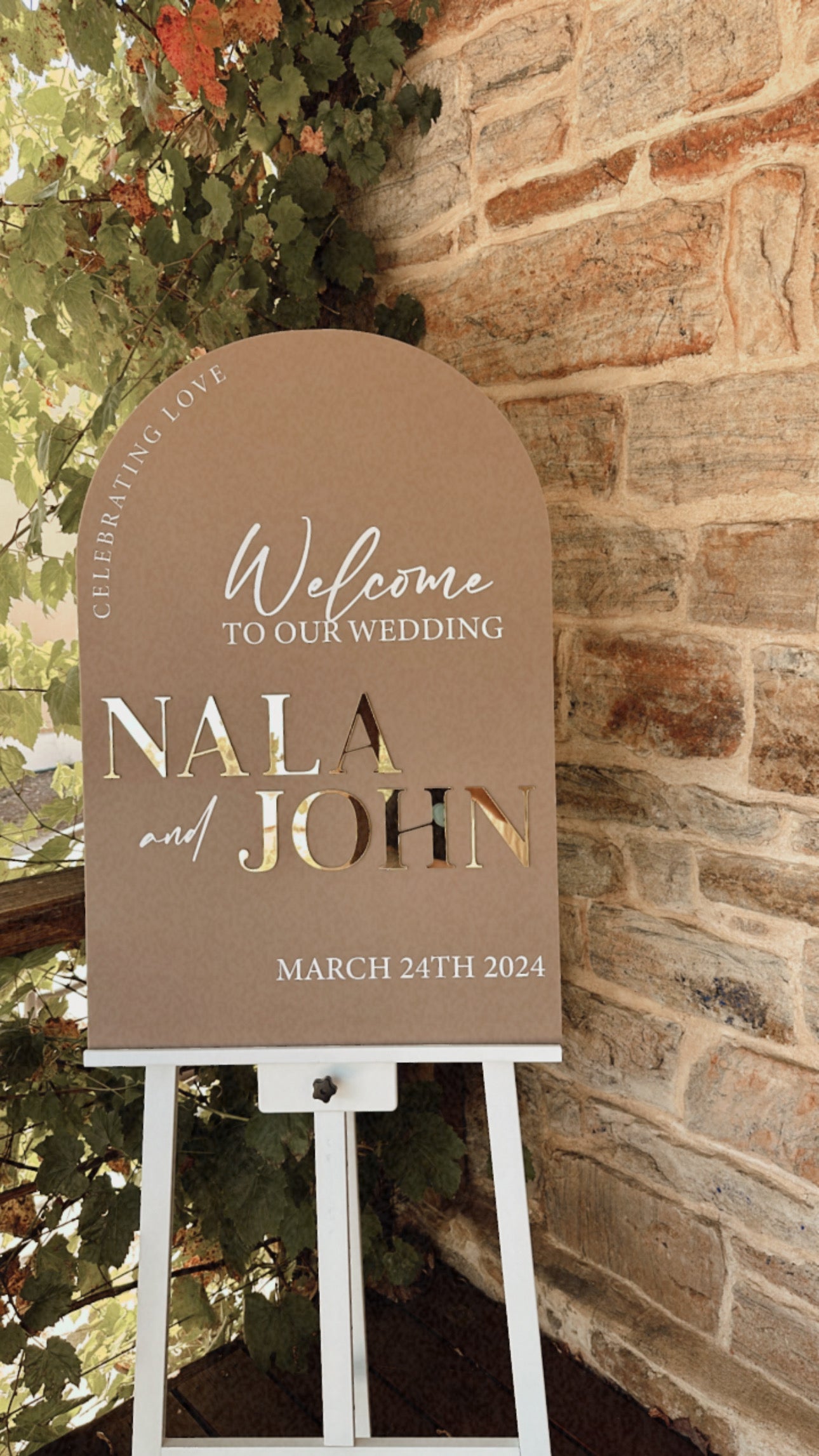 Elegant Modern Wedding Signage