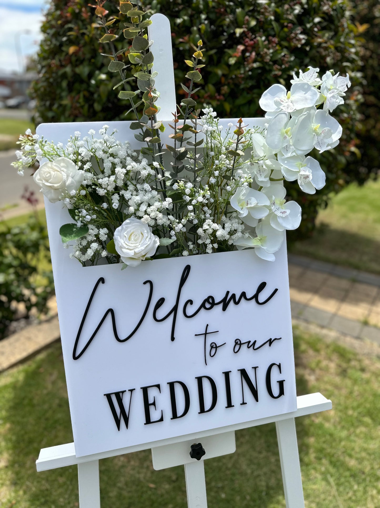 Wedding Signage With Flowers